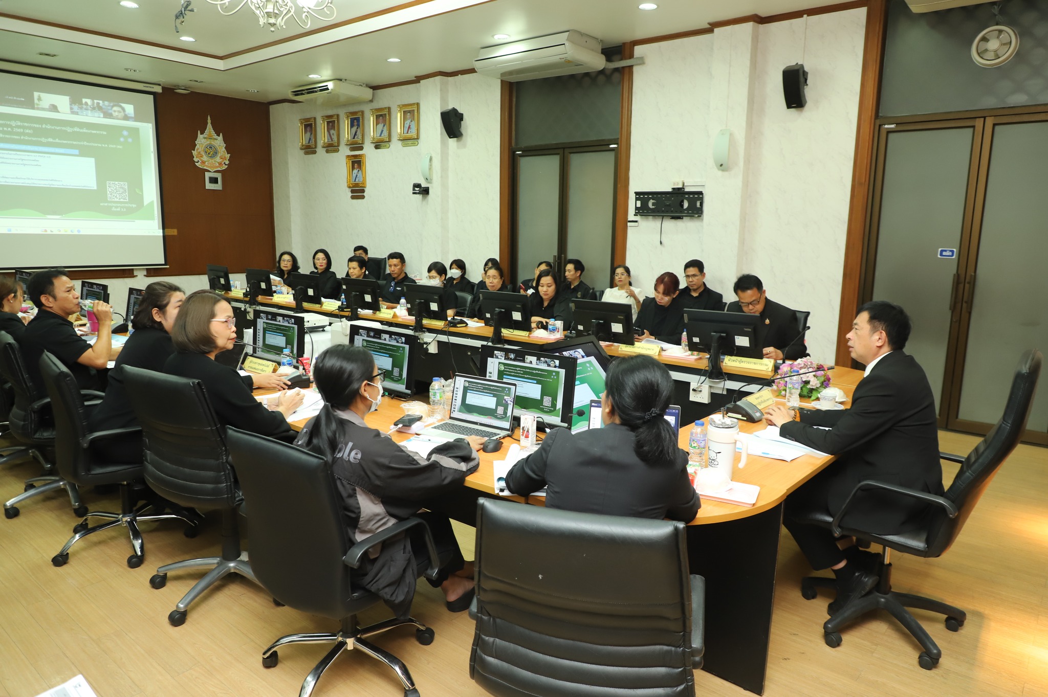 title - ประชุมคณะทำงานกำหนดตัวชี้วัด กำกับและติดตามผลการถ่ายทอดตัวชี้วัดระดับองค์กรสู่ระดับหน่วยงาน (Cascading) ของสำนักงานการปฏิรูปที่ดินเพื่อเกษตรกรรม (ส.ป.ก.) ครั้งที่ 1/2568 